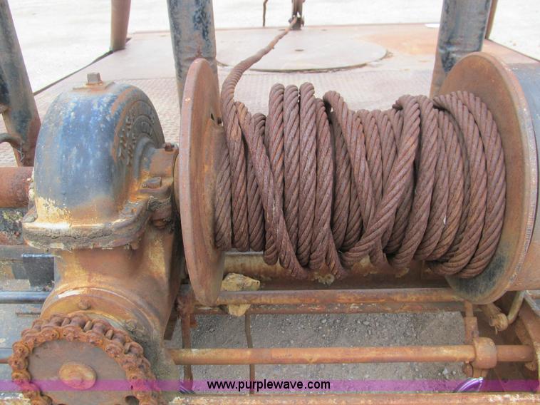 image for item E7554 Leland Tulsa mechanical winch bed