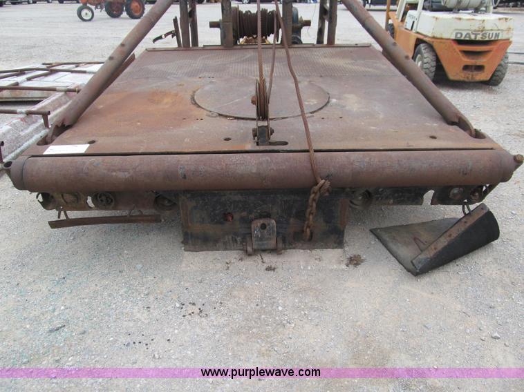 image for item E7554 Leland Tulsa mechanical winch bed