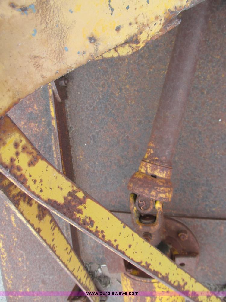 image for item E7563 42" rotary mower