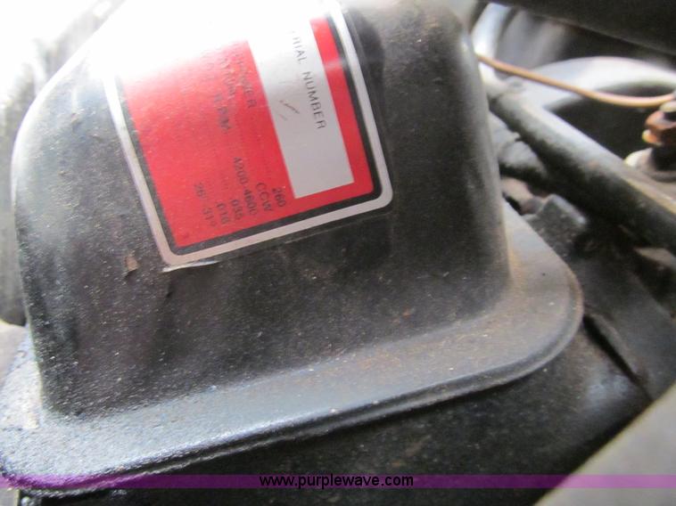 image for item E7568 1979 Searay Sundancer 26'L cabin cruiser boat