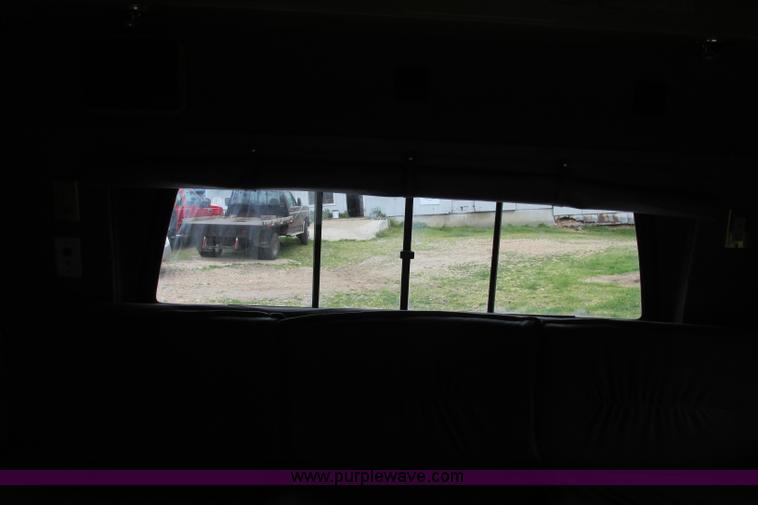 image for item F4826 2000 Freightliner FL60 truck