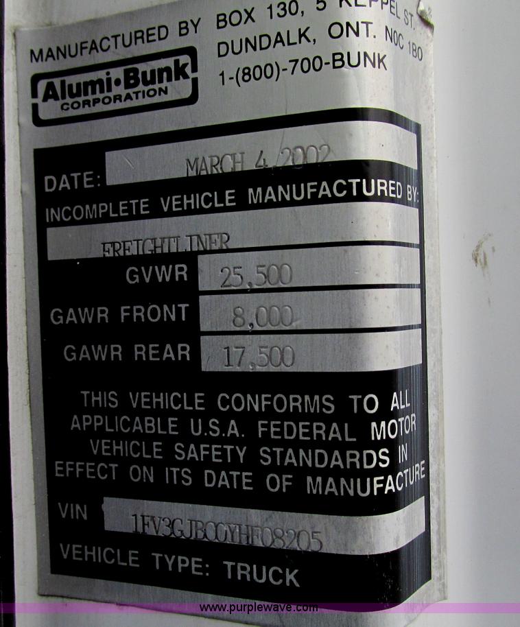 image for item F4826 2000 Freightliner FL60 truck