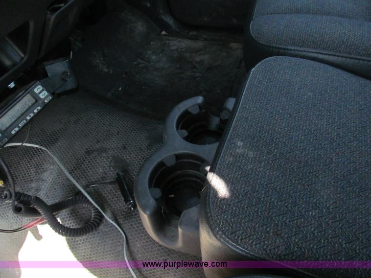 image for item F5023 2005 Chevrolet Silverado 1500 pickup truck