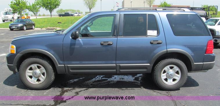 image for item F5027 2003 Ford Explorer XLT SUV