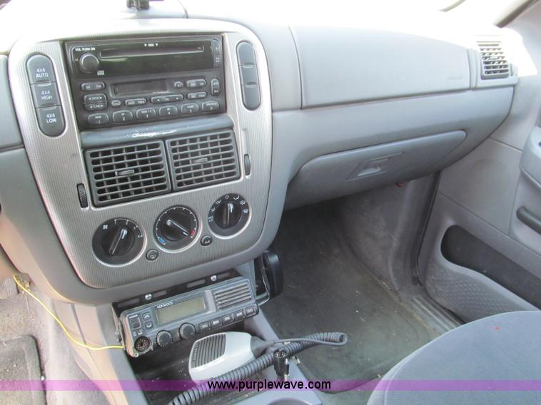 image for item F5027 2003 Ford Explorer XLT SUV