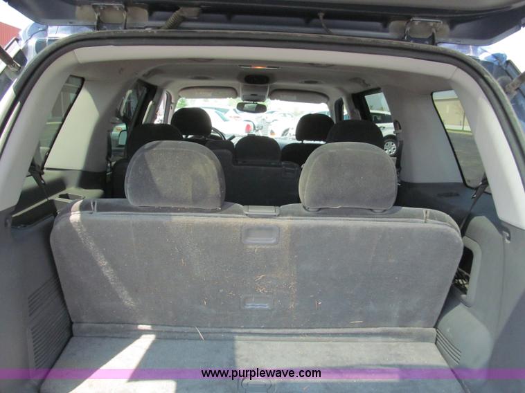 image for item F5027 2003 Ford Explorer XLT SUV