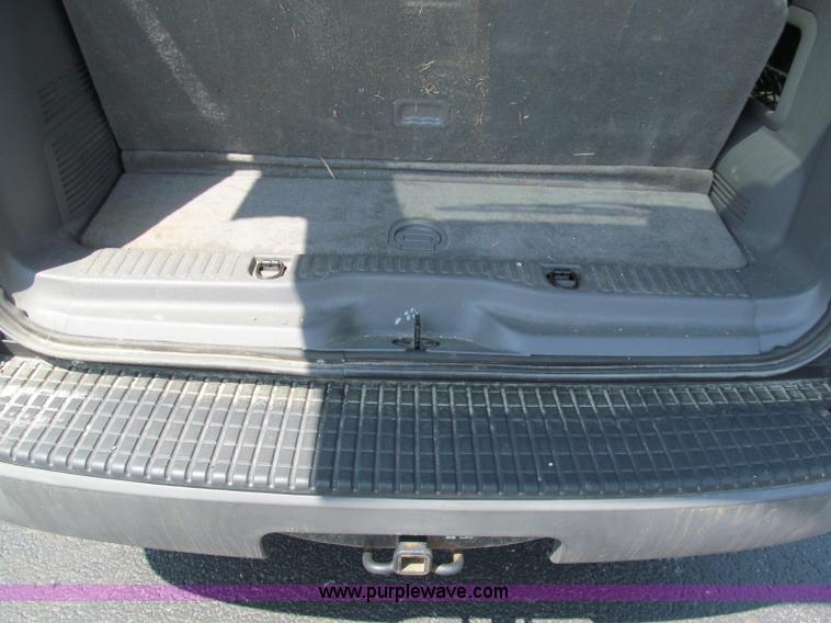 image for item F5027 2003 Ford Explorer XLT SUV
