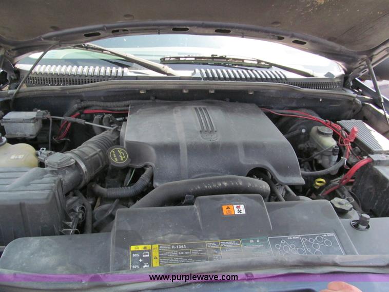 image for item F5027 2003 Ford Explorer XLT SUV