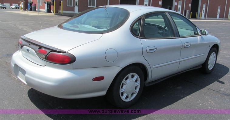 image for item F5028 1998 Ford Taurus LX