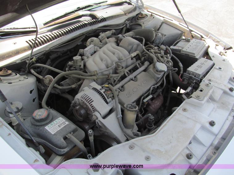 image for item F5028 1998 Ford Taurus LX