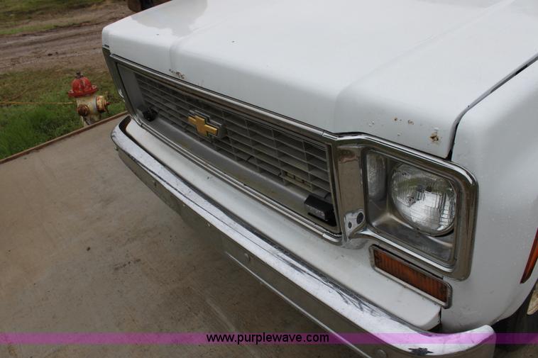 image for item F8638 1980 Chevrolet Custom Deluxe 10 pickup truck