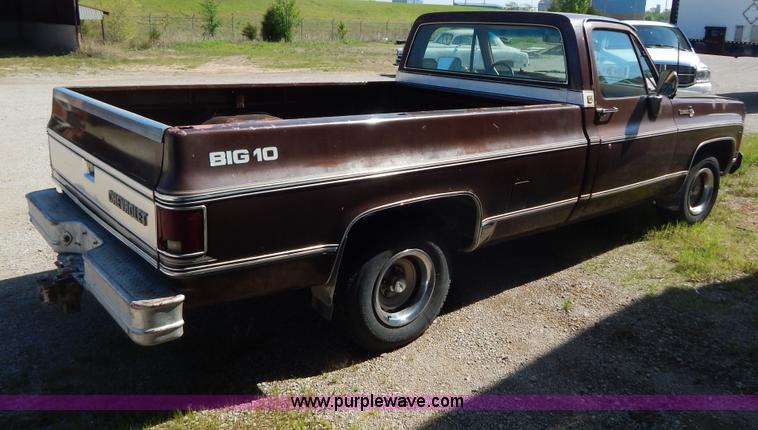image for item G3146 1979 Chevrolet C10 pickup truck