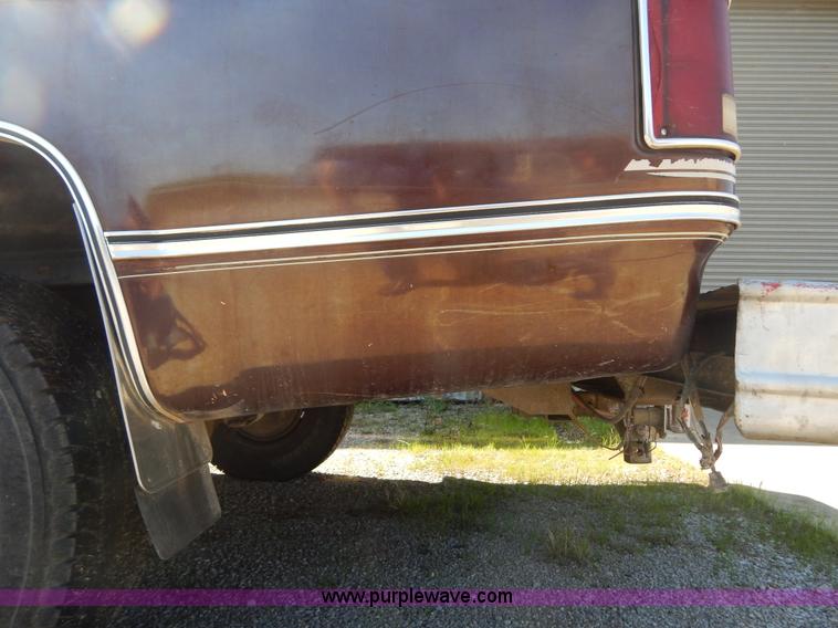 image for item G3146 1979 Chevrolet C10 pickup truck