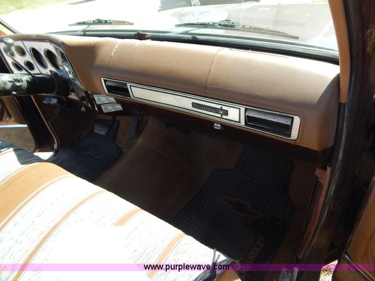 image for item G3146 1979 Chevrolet C10 pickup truck