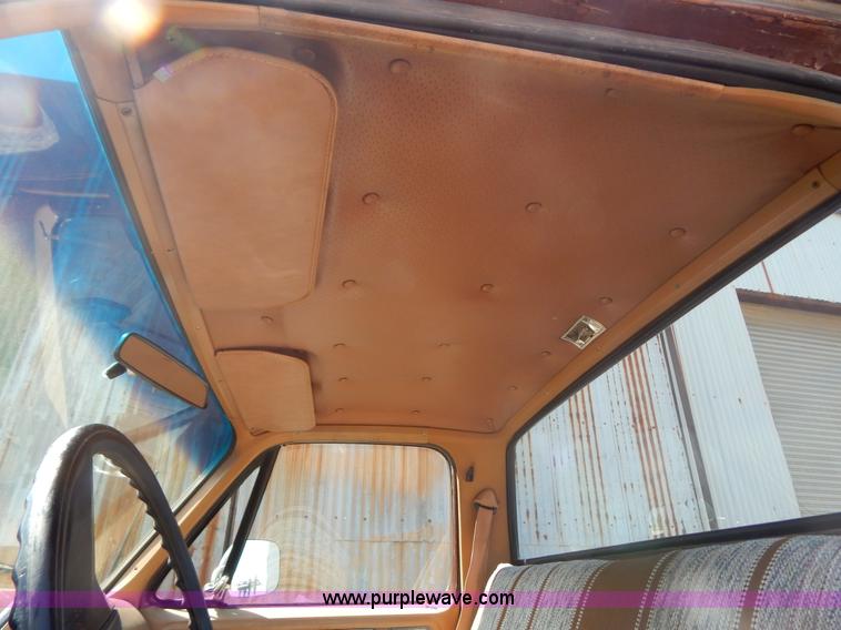 image for item G3146 1979 Chevrolet C10 pickup truck