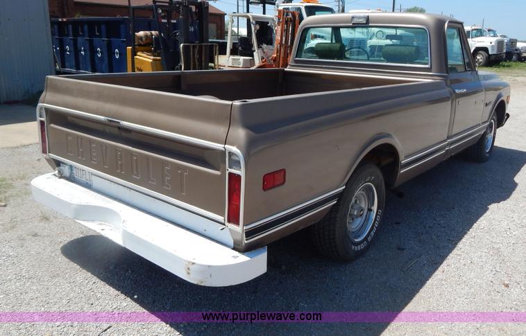 image for item G3155 1971 Chevrolet C10 pickup truck