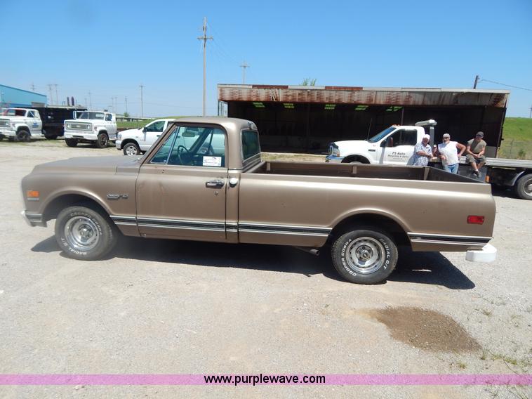 image for item G3155 1971 Chevrolet C10 pickup truck