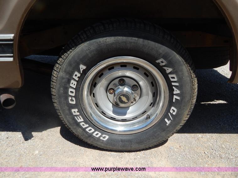 image for item G3155 1971 Chevrolet C10 pickup truck