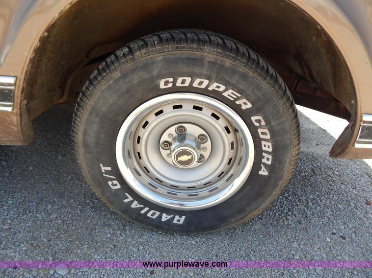 image for item G3155 1971 Chevrolet C10 pickup truck