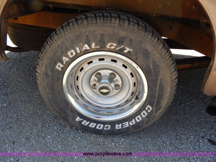 image for item G3155 1971 Chevrolet C10 pickup truck