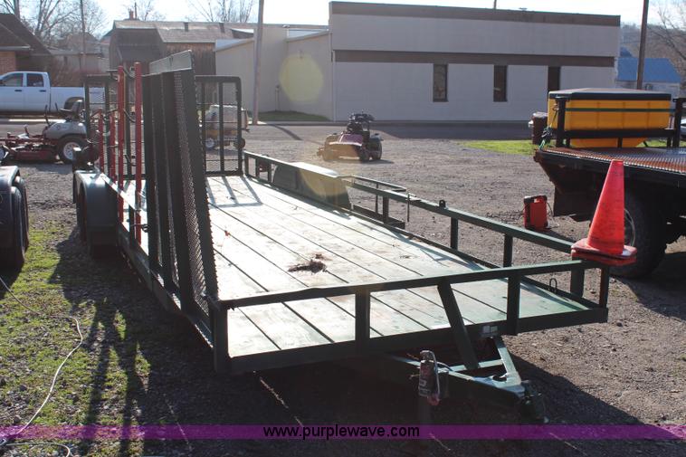 image for item G5067 2005 Outlaw trailer