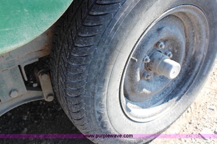 image for item G5067 2005 Outlaw trailer