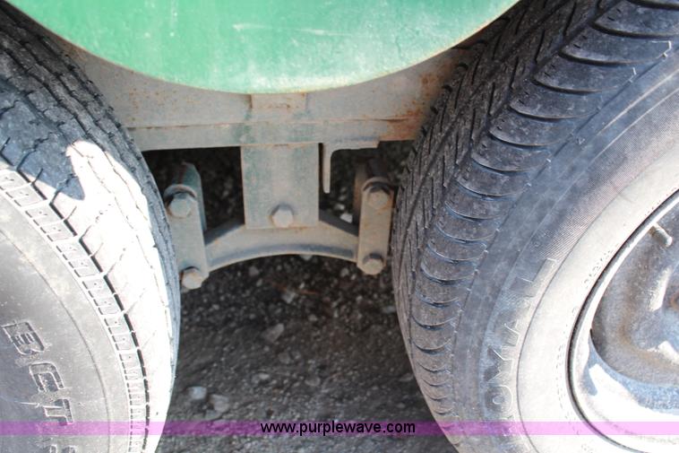 image for item G5067 2005 Outlaw trailer