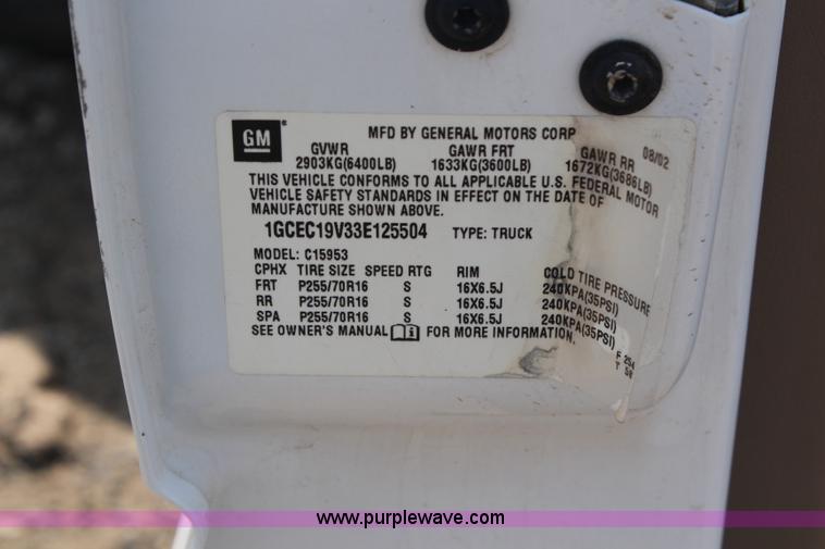 image for item G5097 2003 Chevrolet Silverado 1500 Extended Cab pickup truck