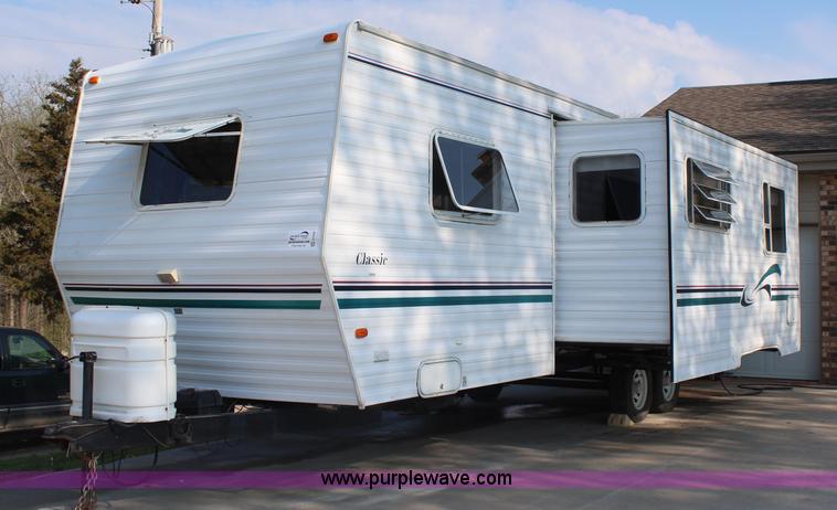 image for item G5339 1999 Dutchman Classic 31' camper