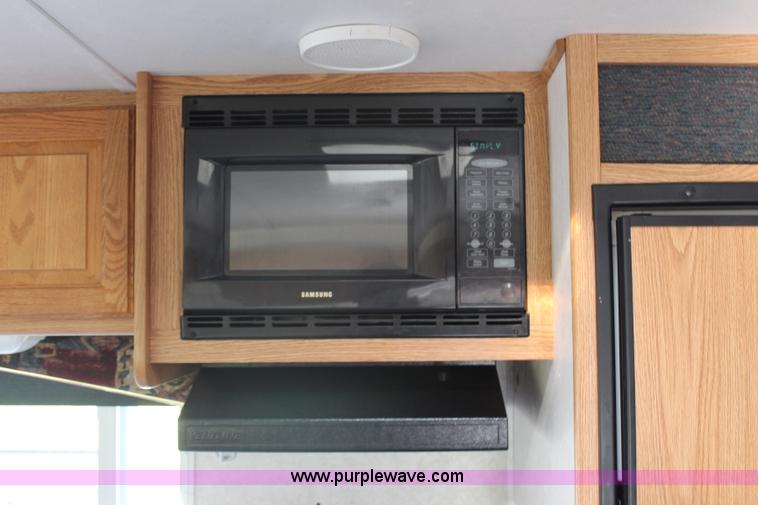 image for item G5339 1999 Dutchman Classic 31' camper