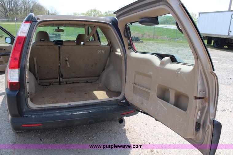 image for item G5341 2006 Honda CR-V LX