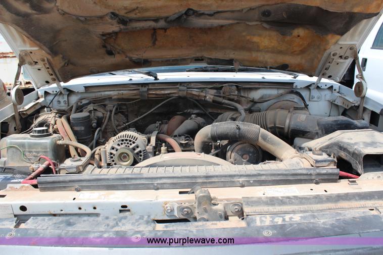 image for item G5342 1997 Ford F350 XL flatbed truck