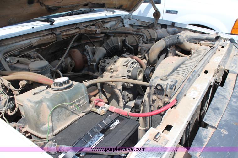 image for item G5342 1997 Ford F350 XL flatbed truck