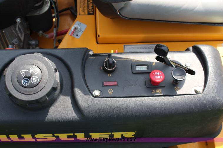 image for item G5441 2010 Hustler Fastrak ZTR lawn mower