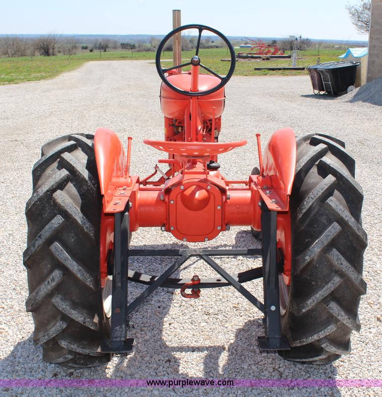 image for item G5500 1938 Allis Chalmers B tractor