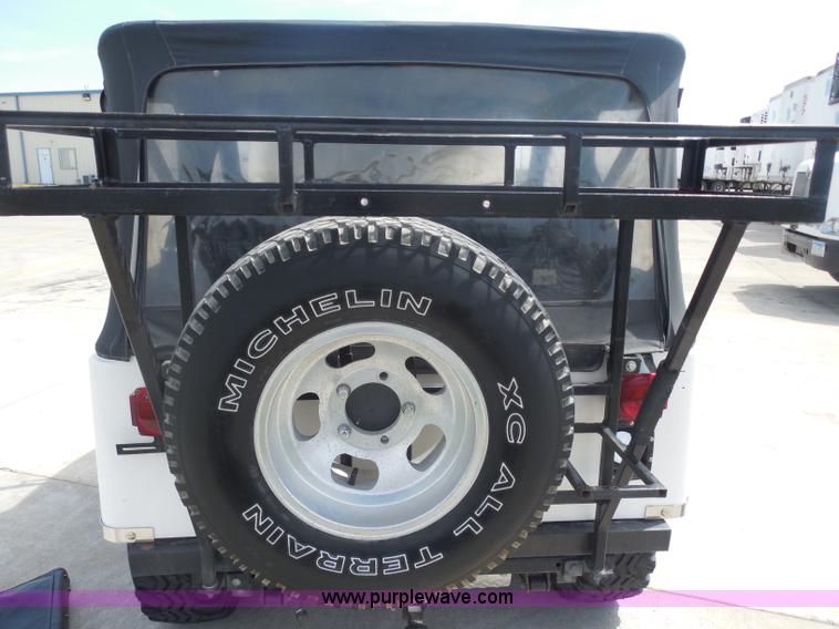 image for item H3233 1968 Jeep CJ5