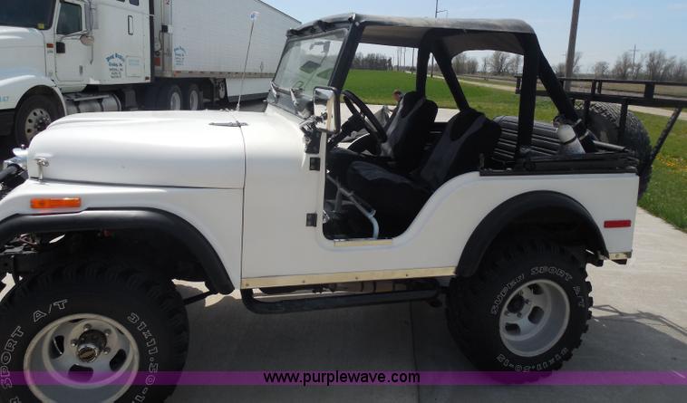 image for item H3233 1968 Jeep CJ5