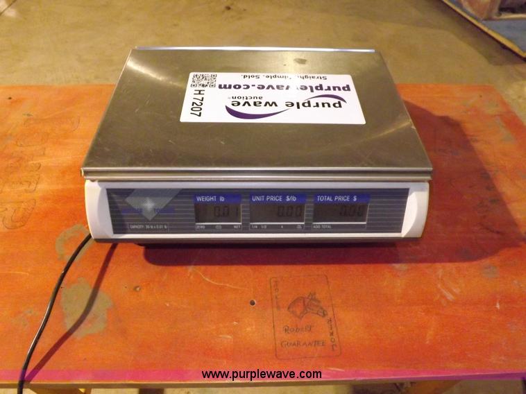 image for item H7207 Mettler Toledo 8433 scale