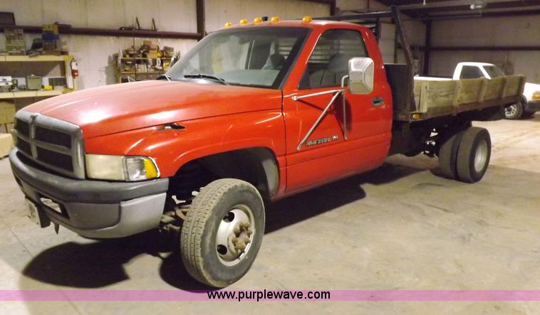 image for item H7209 1997 Dodge Ram 3500 dump bed truck