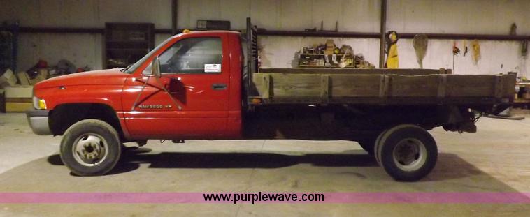 image for item H7209 1997 Dodge Ram 3500 dump bed truck