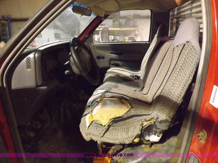 image for item H7209 1997 Dodge Ram 3500 dump bed truck