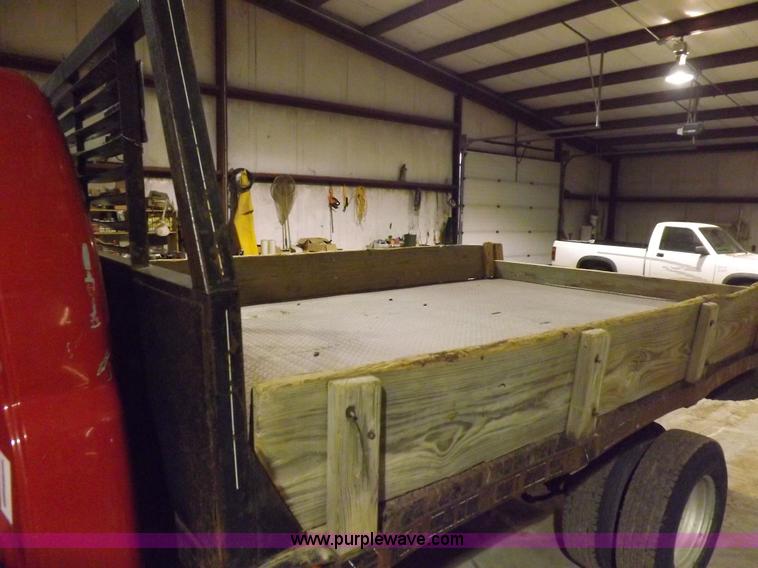 image for item H7209 1997 Dodge Ram 3500 dump bed truck