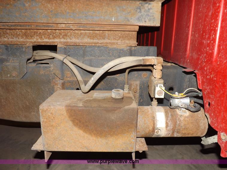 image for item H7209 1997 Dodge Ram 3500 dump bed truck