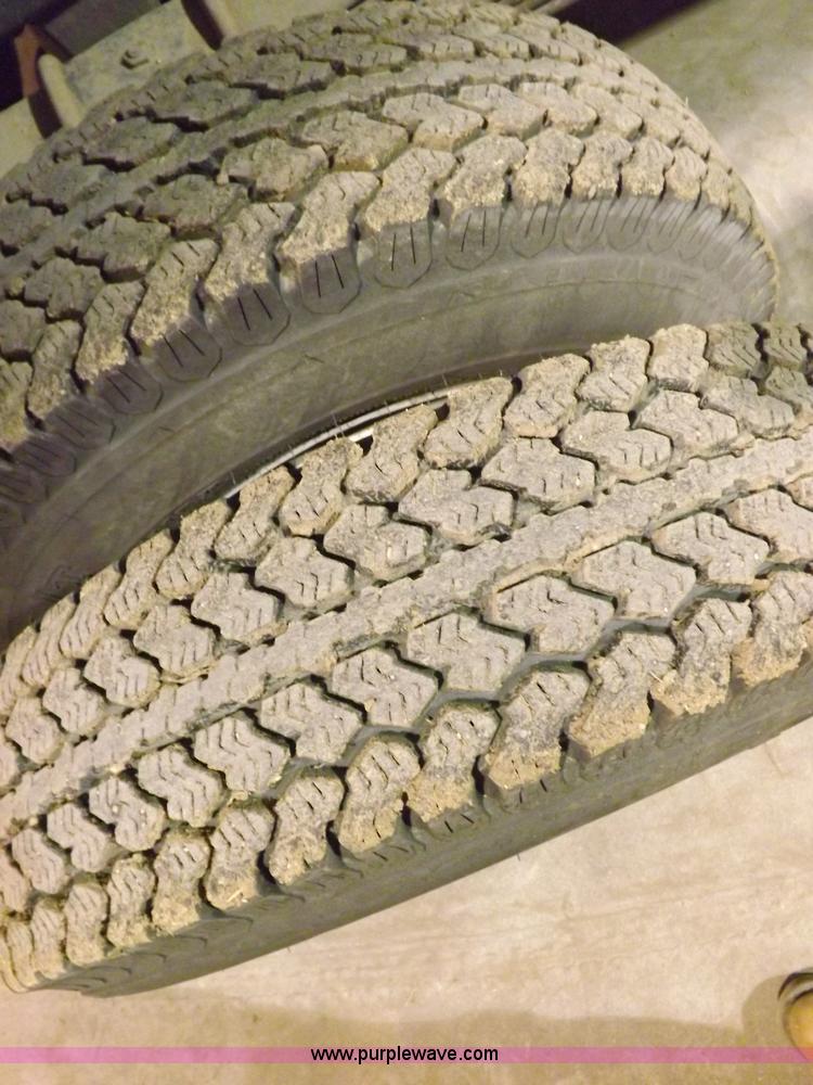 image for item H7209 1997 Dodge Ram 3500 dump bed truck