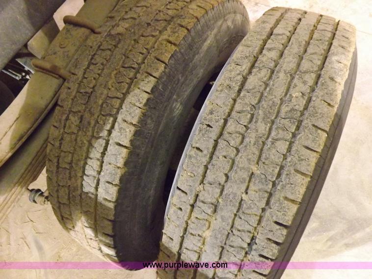 image for item H7209 1997 Dodge Ram 3500 dump bed truck