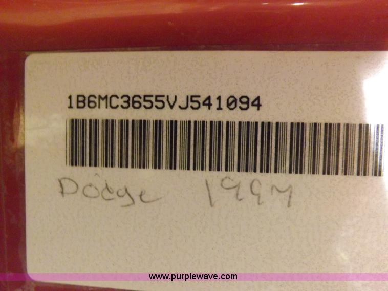 image for item H7209 1997 Dodge Ram 3500 dump bed truck