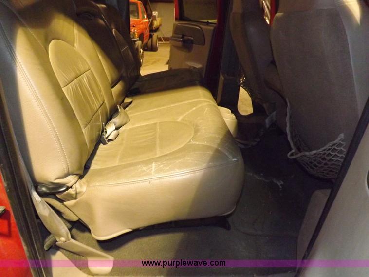 image for item H7210 1999 Ford F250 Lariat Super Duty Crew Cab pickup truck