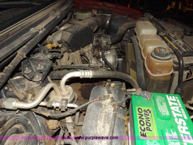 image for item H7210 1999 Ford F250 Lariat Super Duty Crew Cab pickup truck