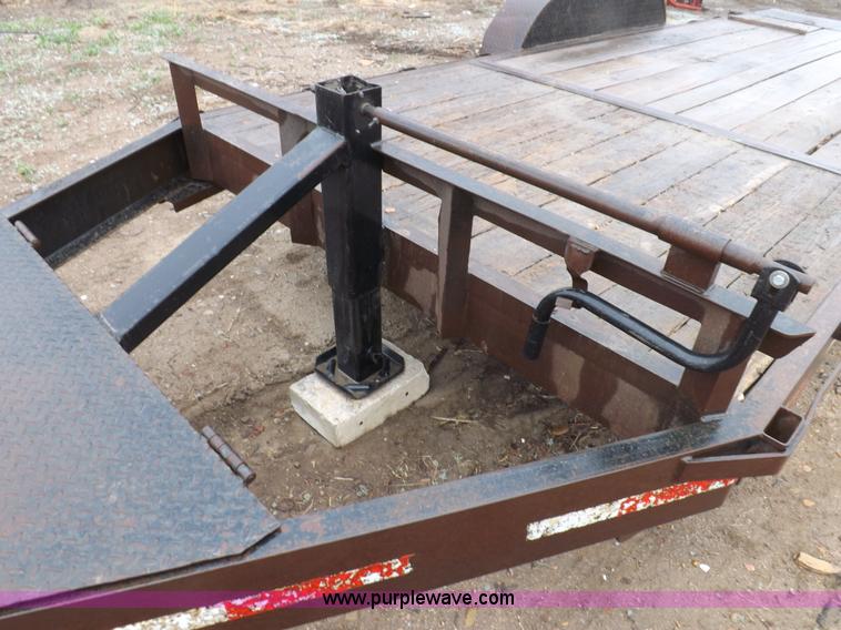 image for item H7215 2002 Neal tandem axle tilt deck trailer