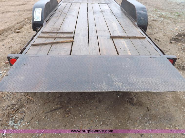 image for item H7215 2002 Neal tandem axle tilt deck trailer